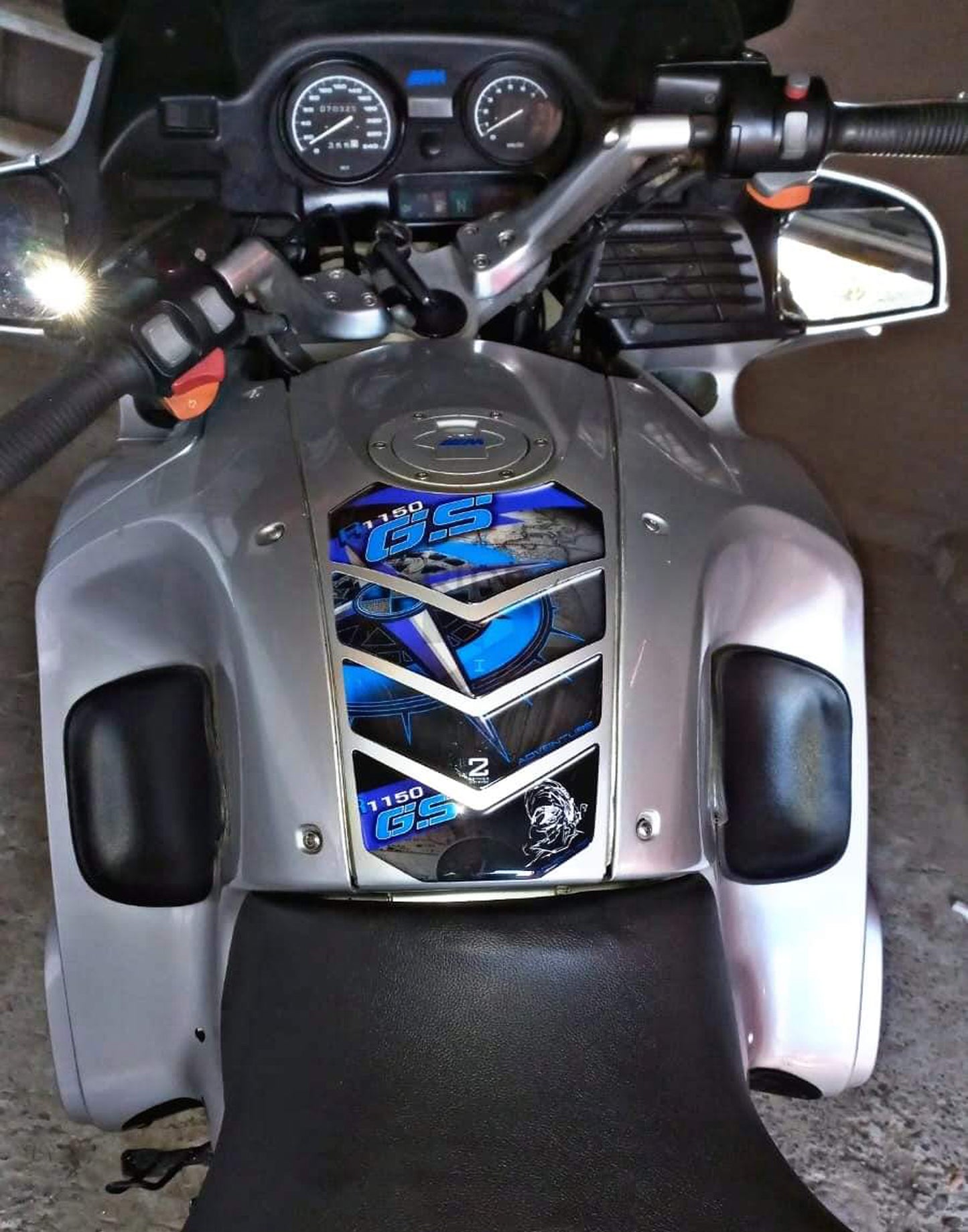 BMW  R 1150 GS Tank Pad | BMW Motor Cycle Tank Protector