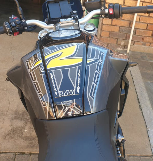 BMW F900 R Motor Bike Tank Pad / Protector. Grey and Yellow 2020 - 2021