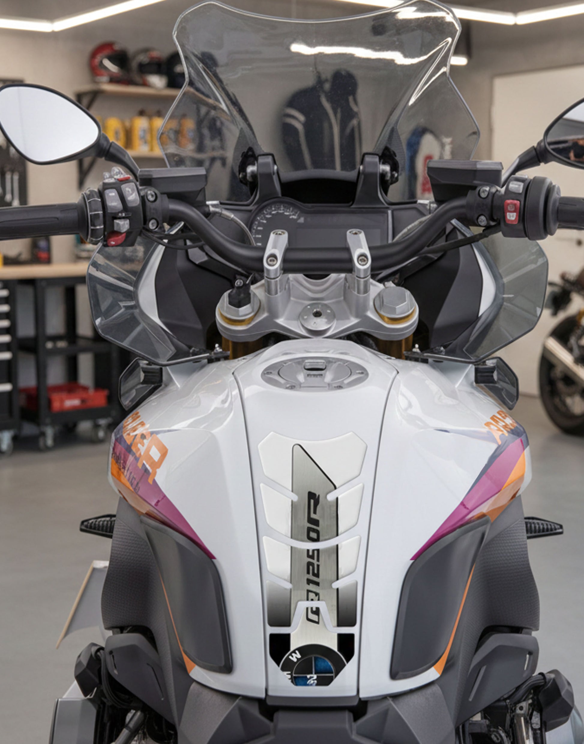 BMW R 1250 R Tank Pad | BMW Motor Cycle Tank Protector