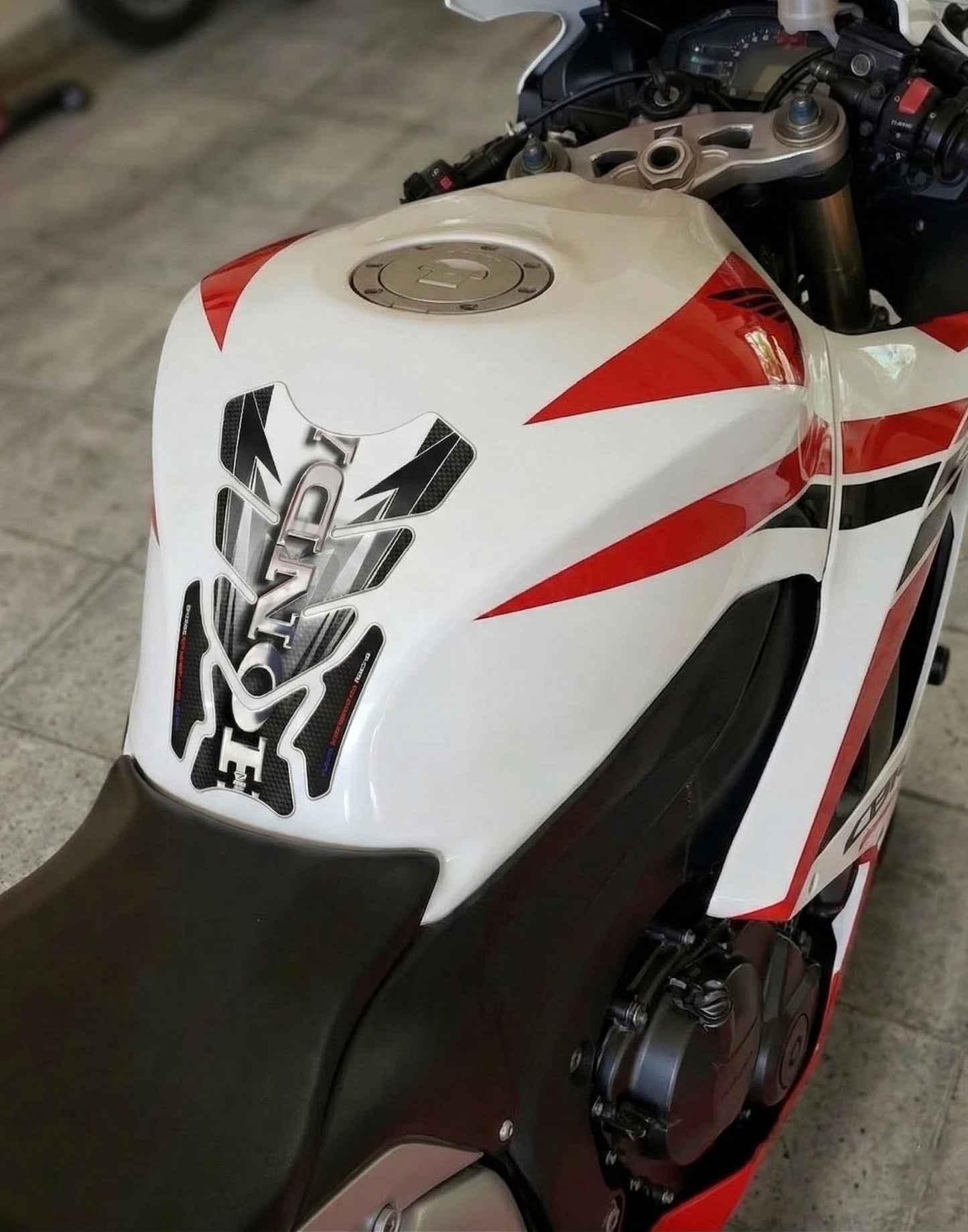 Honda Tank Pad | Honda Motor Cycle Tank Protector