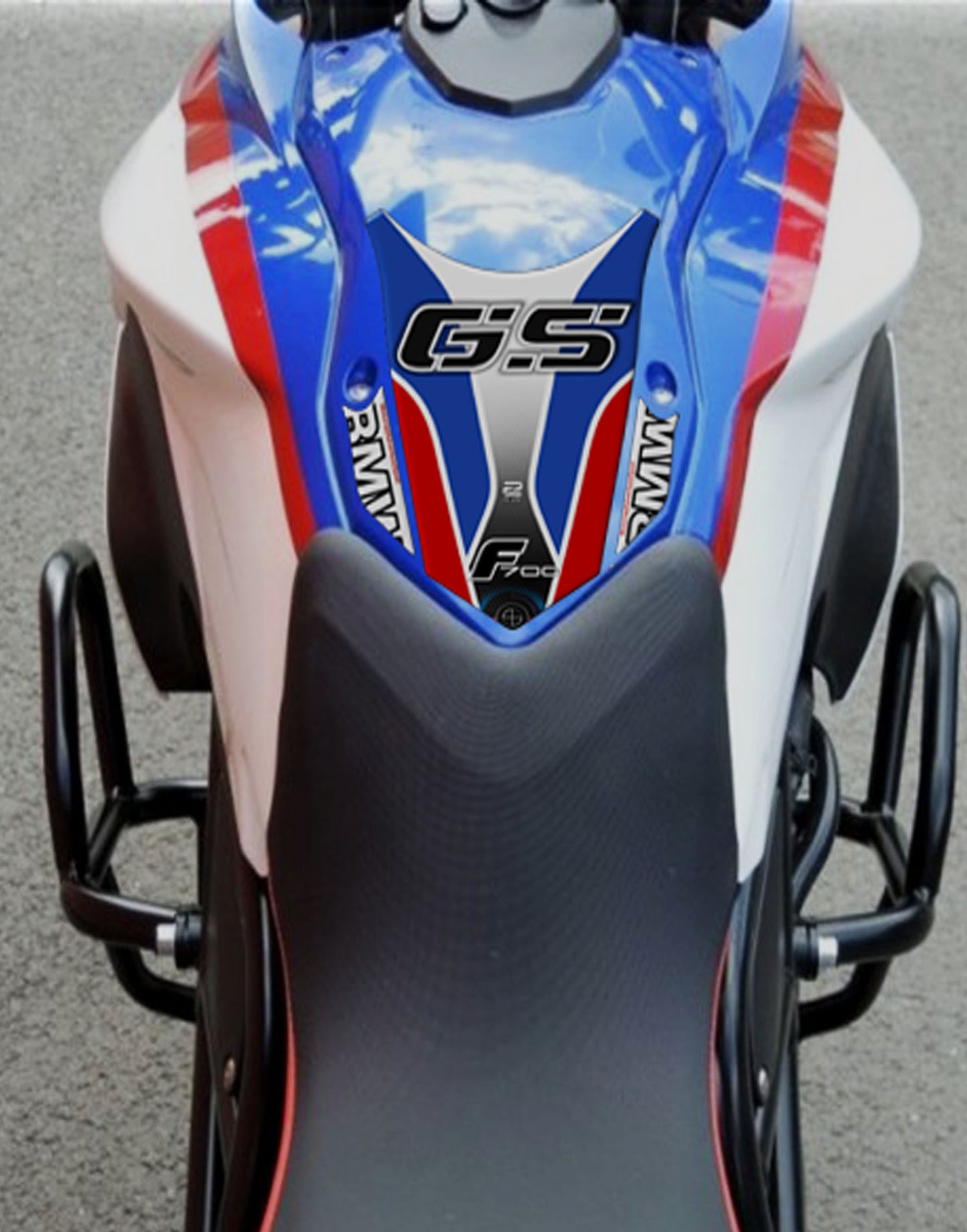 BMW F 700 GS Motor Bike Tank Pad . BMW Blue F 700 Motor Bike Tank Pad / Protector.